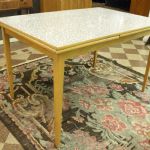 894 1098 KITCHEN TABLE